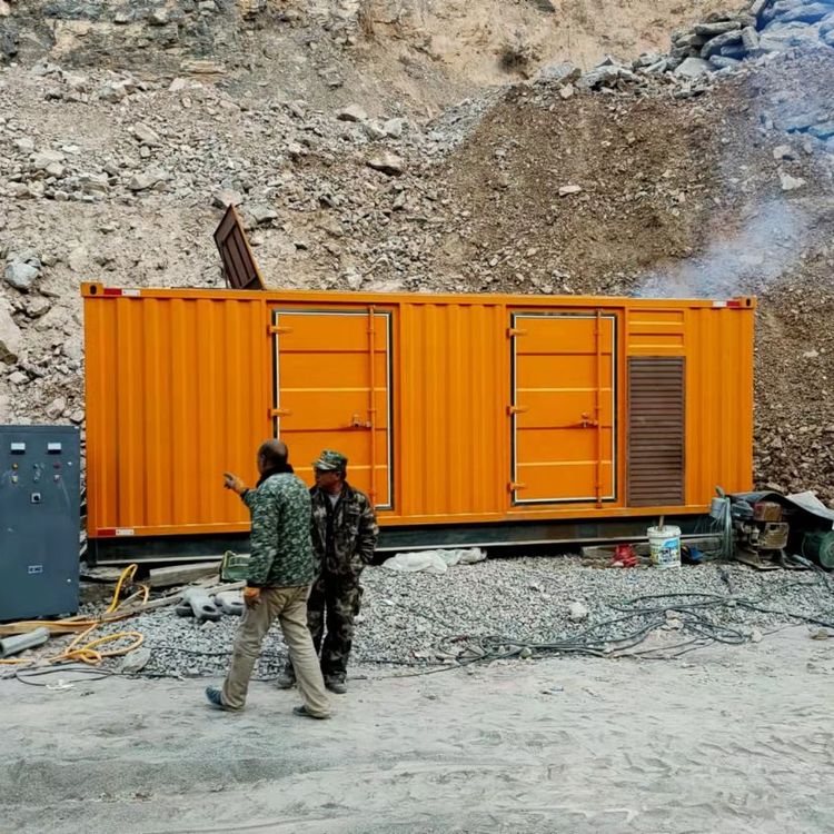 召陵如何选择适合自己的 800KW 柴油发电机组?
